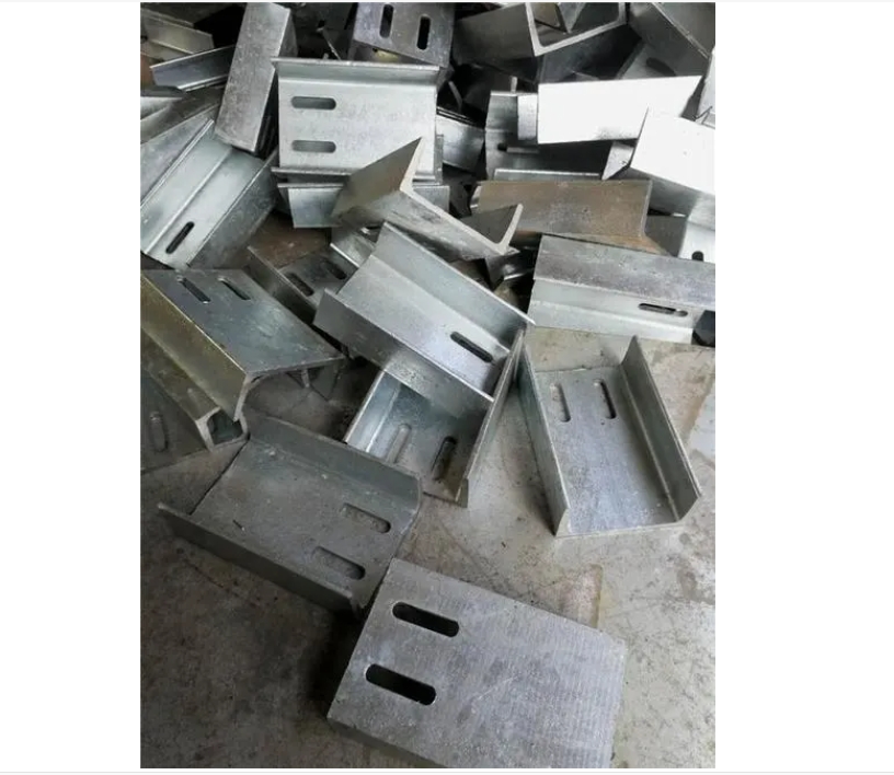 兴文河北槽钢连接件